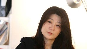 “나이 든 여성을 ‘무성적 존재’로 보는 편견 깨보고 싶었어요”