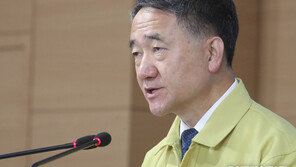 정부, 수도권 전공의·전임의에 업무개시명령 발동…위반시 징역·벌금