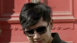 ‘태국판 유전무죄’…‘레드불’ 창업주 손자, 뺑소니 사고 8년 만에 체포영장