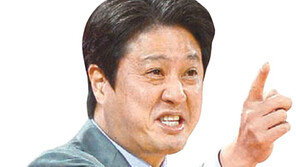 헤인즈 보낸 문경은 “진짜 ‘발 농구’ 보라”