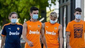 이강인 소속팀 발렌시아 선수 1명 코로나19 확진