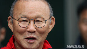 박항서, 베트남 축구 사상 외국인 최초 2급 노동훈장