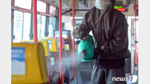 빛가온교회 17명·녹색병원 5명…서울 곳곳 집단감염 ‘속출’