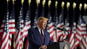 트럼프 “코로나 백신, 연말까지 준비될 것”