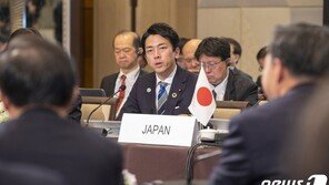 아소? 스가? …日 아베 퇴진에 ‘포스트 아베’ 관심 집중