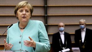 메르켈 “유럽, 中과 이견있어도 대화 계속해야”