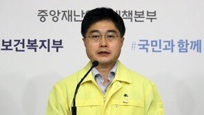 정부 “수도권 확산 마지막 방어선…못막으면 3단계 격상” 