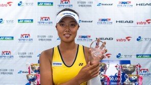 ‘테니스 유망주’ 정보영, 소강배 여고부 단식 우승