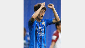 날아오른 청용, 성에 안찬 성용