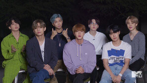 방탄소년단, 美 ‘MTV 어워즈’ 싹쓸이…베스트 팝등 4관왕