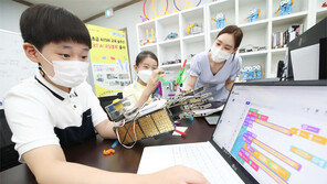 블록 쌓아가며 코딩 배우는 KT ‘AI 코딩블록’ 출시