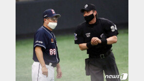 김태형 감독 “죄인 취급…확진 선수는 얼마나 힘들겠나”