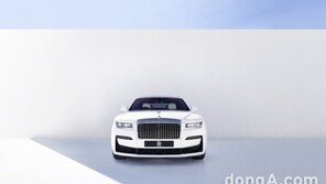 롤스로이스, 최고급 수제 車 ‘뉴 고스트’ 공개… 오는 7일 한국 출시