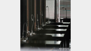 자영업자의 한숨…“거리두기 2.5 이해하나 너무 힘들다”