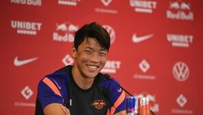 황희찬, 분데스리가 데뷔전 홈팬 8500명 앞에서 뛴다