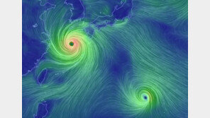 사람 날리는 ‘마이삭’, 2일 저녁 제주 최근접→3일 새벽 남부지방 상륙