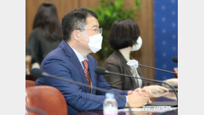 美비건, 최종건·이도훈과 잇따라 통화…“한미 긴밀히 협력”