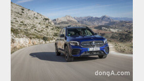 벤츠코리아, ‘대한민국 소비자 대상’ 3년 연속 수상… “많이 팔고 많이 기부했다”