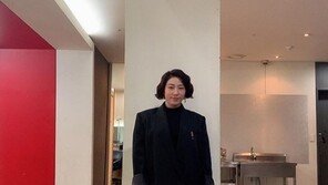 김영희, 다이어트 성공? 세련된 스타일+각선미 ‘눈길’