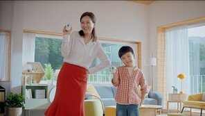 코에픽, 장윤정-도연우 모자 모델 발탁 …새 TV CF 공개