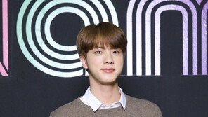 빅히트 “방탄소년단 진, 2021년 말까지 입대 연기 가능 판단”