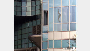 태풍 올 때마다 유리창 등 ‘파손’…해운대 고층빌딩 주민들 ‘한걱정’