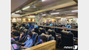 “맛집, 알고보니 PC방” 음식에 PC까지 배달…문닫힌 PC방 눈물의 ‘생존기’