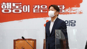 국민의힘, 안철수에 잇단 러브콜…김종인은 시큰둥