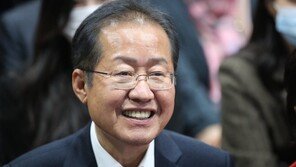 홍준표 “文정권 폭주 맞선 의협 대단…눈치 보는 野 손 안잡고 성과”
