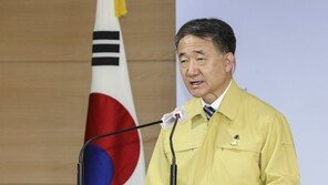 박능후 “확진자 200명 내외 감소…안심할 단계는 아냐”