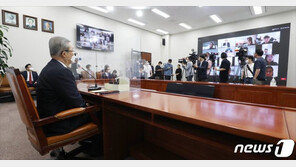 장제원 “권성동·김태호·홍준표 있는데 인물난? 김종인 옹졸”