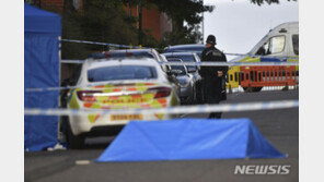 英 버밍엄 유흥가서 연쇄 칼부림 사건…여러 명 부상