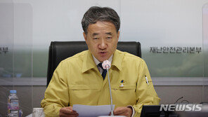 박능후 “일일 확진자 5일 연속 100명대 유지…162명 중증치료 중”