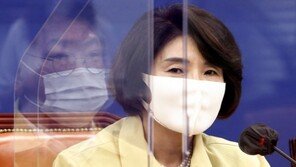 한정애 “의사 국시 추가 접수 어려워…미응시 구제 방법 없다”