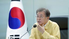 文대통령 “태풍 피해조사 신속히…추석 전 특별재난지역 지정“