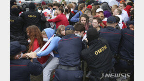 ‘26년 집권 루카셴코 퇴진’ 요구 야권 인사 잇단 납치 의혹…EU “석방” 촉구