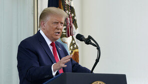 트럼프, 中과 디커플링 또 거론…“대중국 의존 끝낸다”