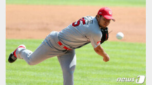 홈런 3개 16안타에 15점 뽑고도 이기지 못하는…SK의 씁쓸한 현실