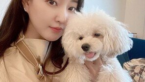 김사랑, 43세에도 20대 동안미모…러블리+청순 무결점 셀카