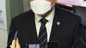 의협회장 “의대생 구제는 정치적으로 해결해야 할 문제”