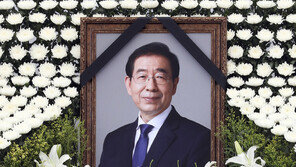 ‘박원순 서울시葬 반대’ 청원에…靑 “성평등 사회 위해 노력”