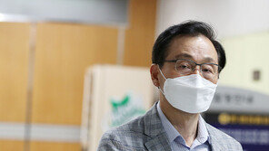 ‘유우성 재판 증언 유출’ 전 국정원 간부, 1심 징역 1년