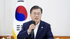 文대통령 “4차 추경 7조8000억 편성…피해맞춤형 재난지원”