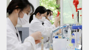 ‘꿈의 직장’ 애플, 직원 전용 특별 마스크 제작 배포