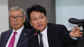 안민석 “통신비 2만원, 부족하지만 안 받는 것보단 낫다”