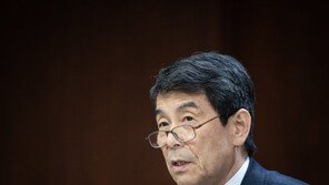 ‘연임’ 이동걸 산은 회장 “노마십가의 겸손한 마음으로 미래산업 건설”