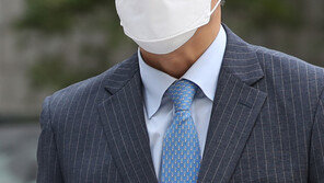 “靑, ‘유재수 감찰결과’ 통보 안했다”…금융위 직원 증언