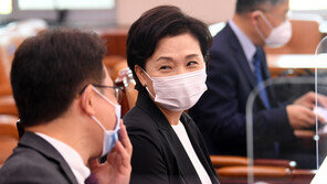 김현미 장관 “특정 지역 전셋값 상승폭 높아…대처할 것”