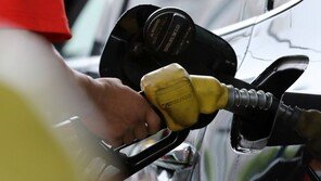 전국 휘발유값 소폭 하락…리터당 1359원