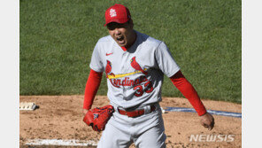 복귀 준비 김광현, 세인트루이스 가을야구에 힘 보탤까